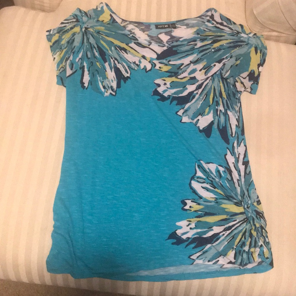 🛑🛑Woman’s Top🛑🛑